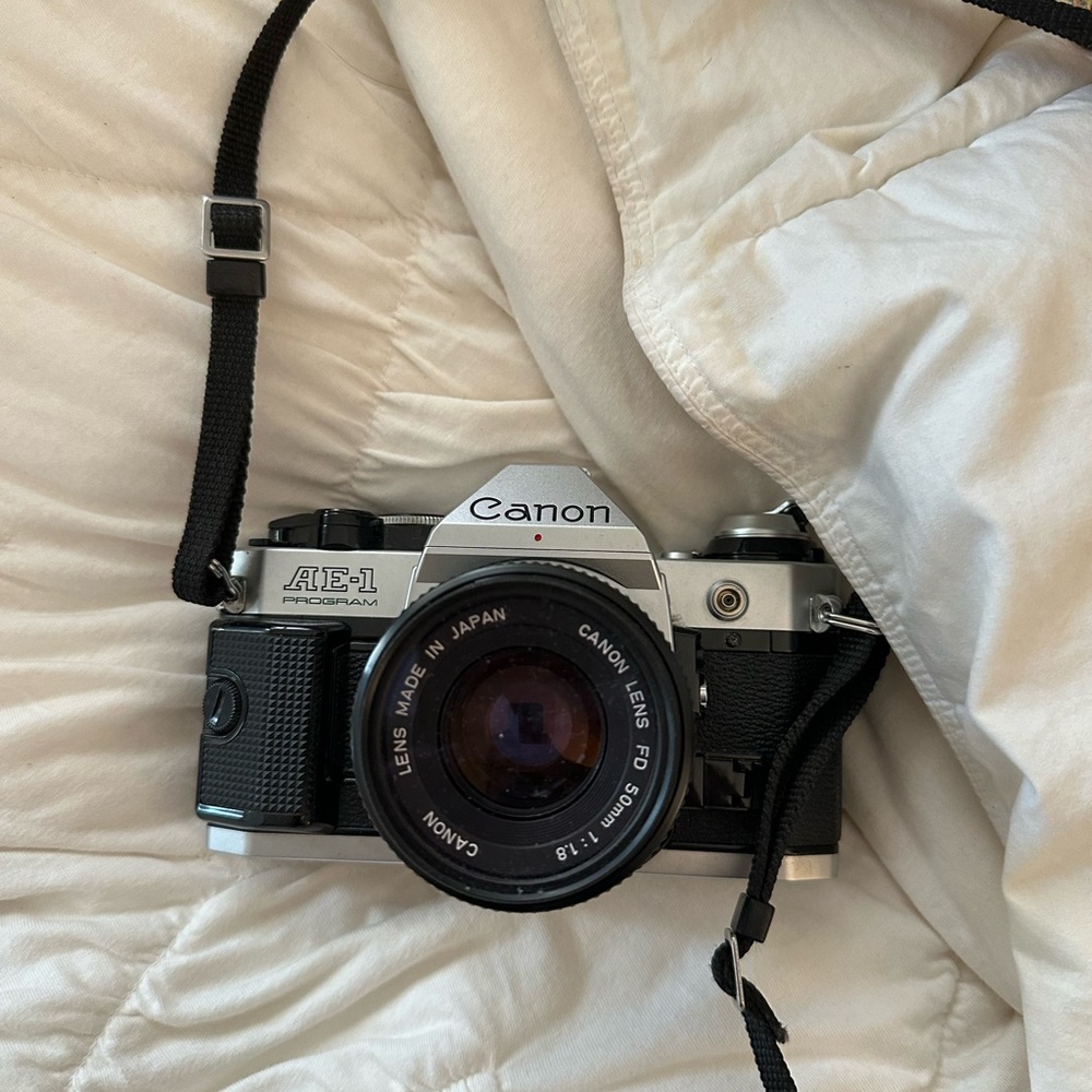 Canon AE-1